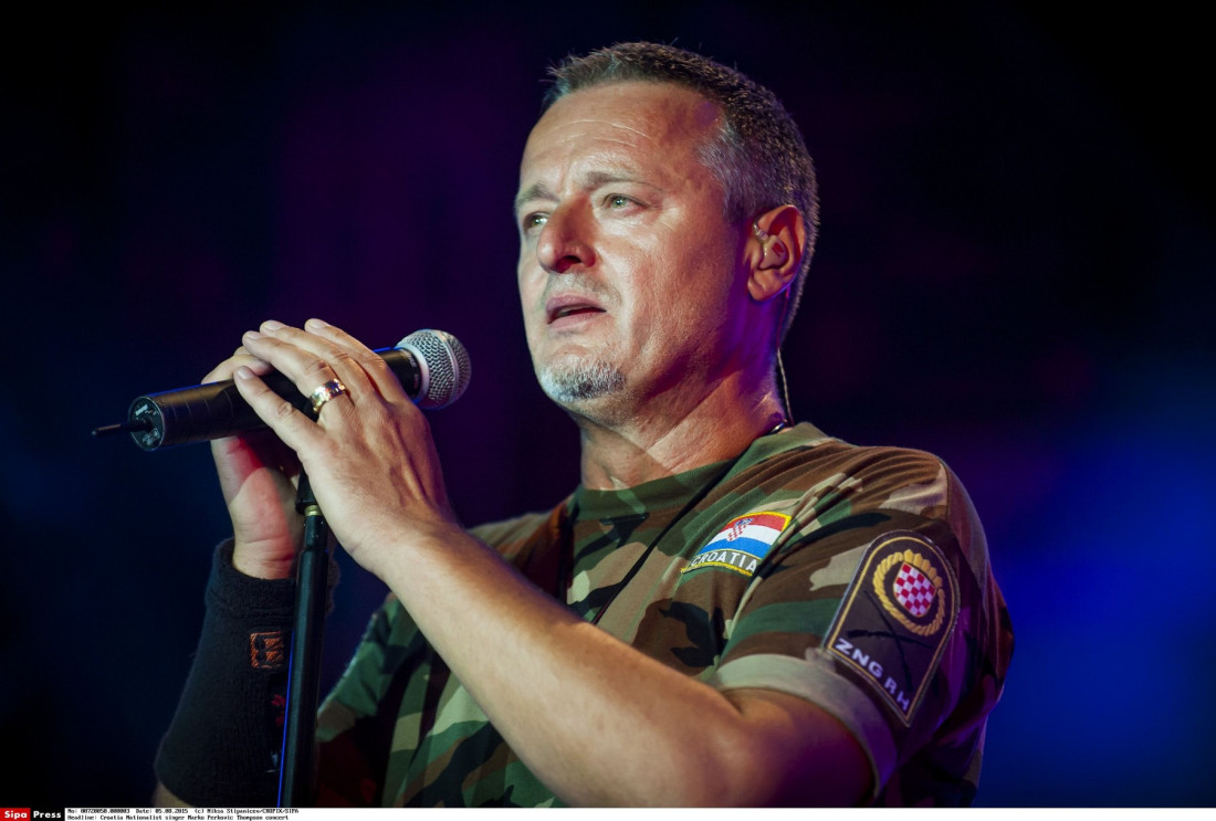 Koncert Tompsona u Imotskom uz ustaške pesme i poklič „za dom spremni“