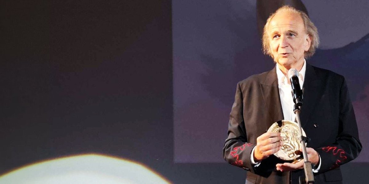 „Bio sam na ivici smrti, ljudi su se opraštali od mene“! Svetozar Cvetković održao emotivan govor u Nišu: Da nije bilo nje, večeras ne bih stajao ovde (FOTO)