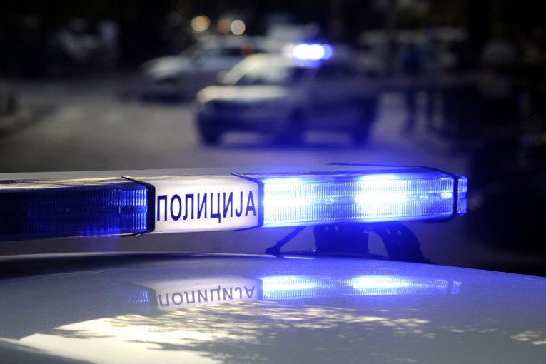 UPAO ČOVEKU U STAN, PRETIO, PA UZEO 5.000 DINARA! Drama u Majdanpeku!