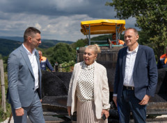 Nastavljamo da ulažemo u putnu infrastrukturu za bolji život građana