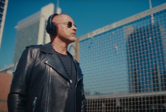 Eros Ramacoti objavio novi singl "Il mio giorno preferito" (VIDEO)