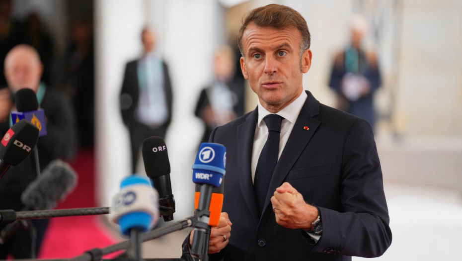 Makron najnepopularniji predsednik Francuske u 50 godina