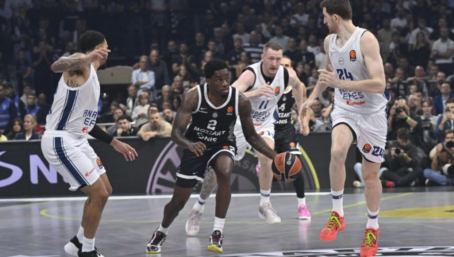 Efes „pao“ u Beogradu nakon neverovatnog meča