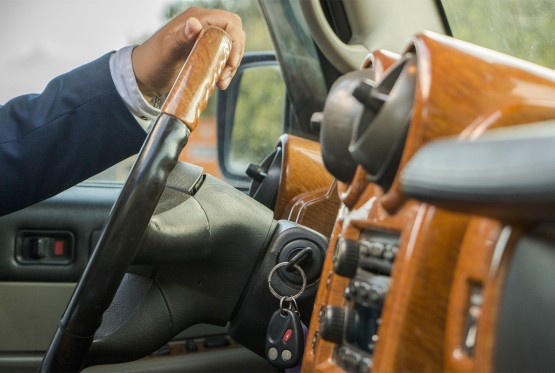 Saobraćajnu dozvolu u Njemačkoj zamijeniće aplikacija na mobilnom, iduće godine i vozačke