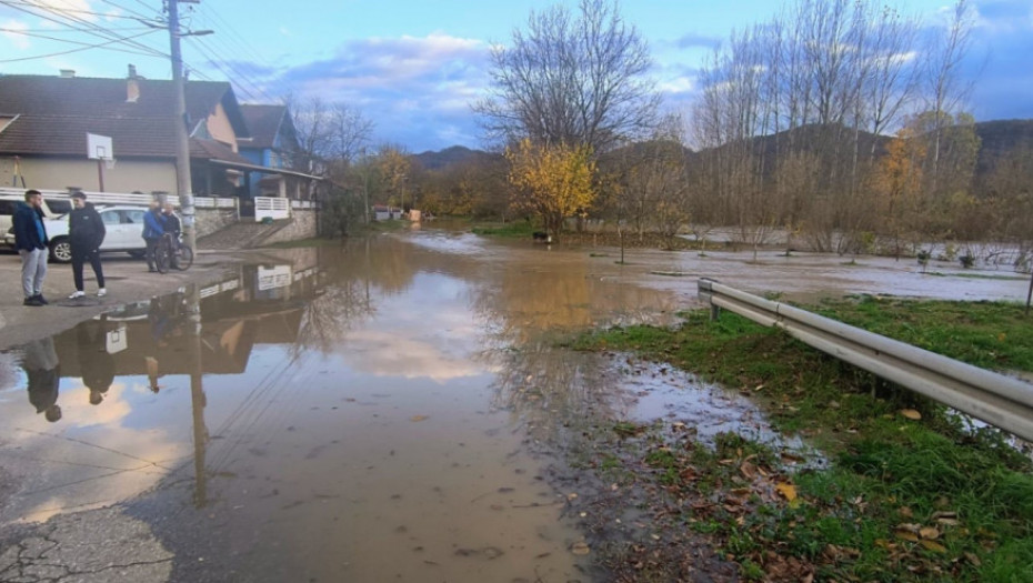 Izlivanje Južne Morave, aktivirane vanredne odbrane