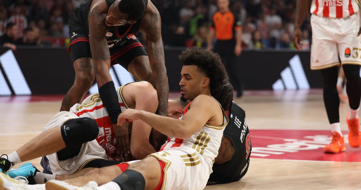 Uzbudljivi okršaj Crvene zvezde i Olimpijakosa