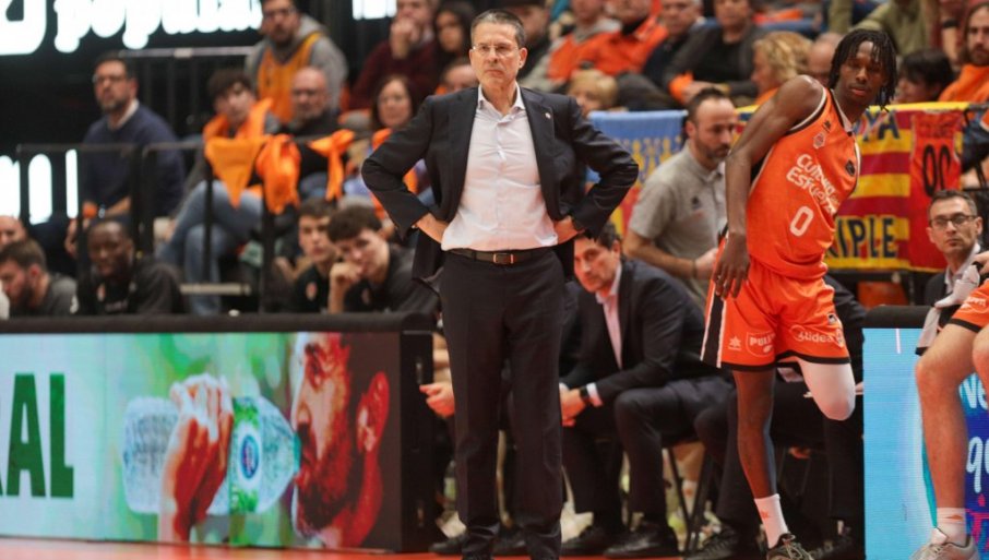 Valensija se rastala sa centrom