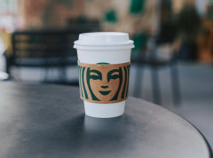 Starbaks zabeležio prvi rast prometa nakon dve godine, akcije u porastu