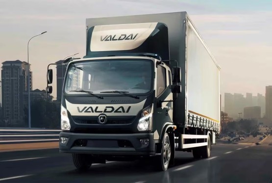 Kamion Valdai 12 opremljen motorom Euro 5