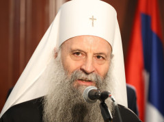 Patrijarh delio poklon paketiće učenicima verske nastave u Beogradu