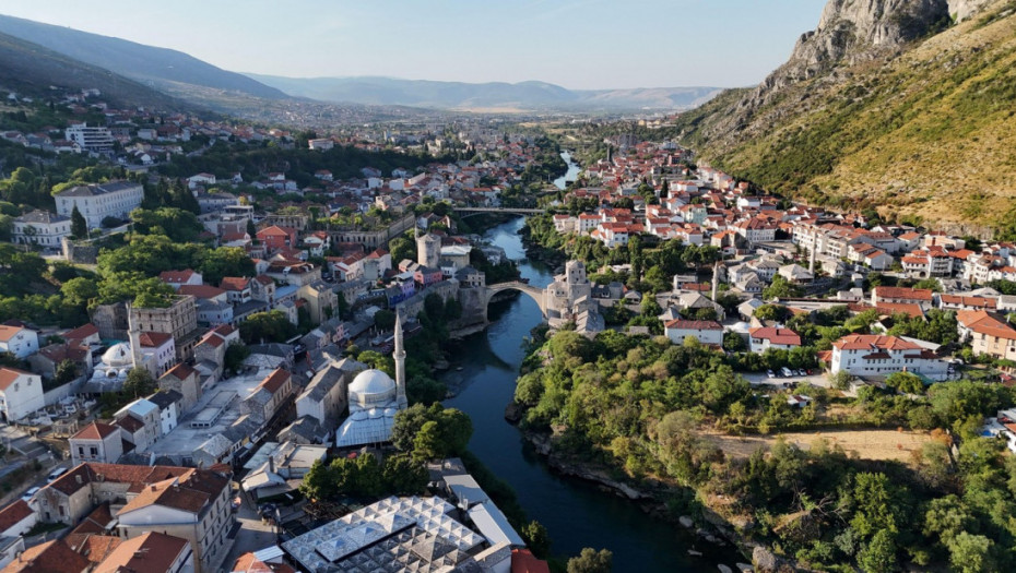 Pravoslavna imovina u Federaciji BiH – Radanović objašnjava