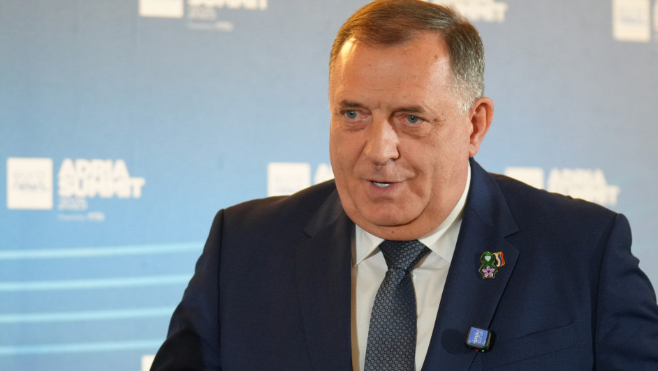 Dodik obeležava 9. januar: Živeće ognjište