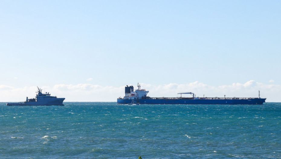 Nasukan ruski tanker pod sumnjom lažne zastave