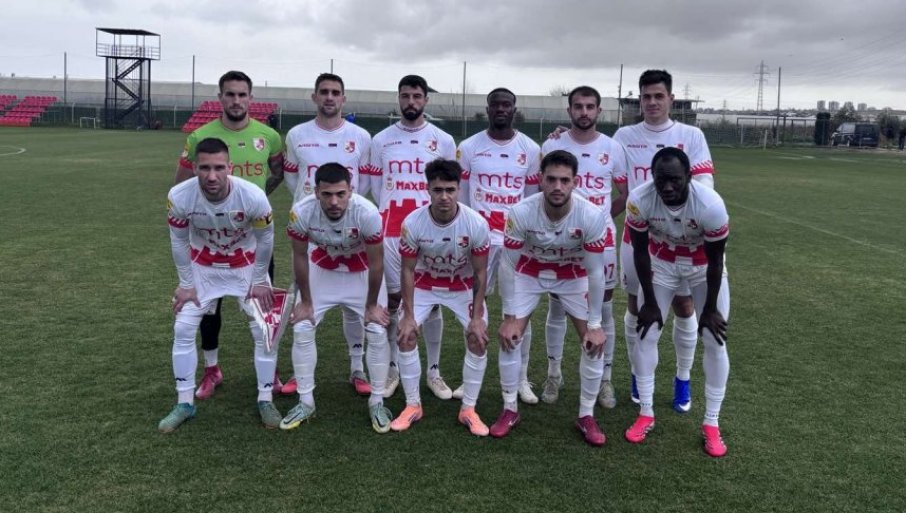 NIŠLIJE KUĆI PEVAJUĆI: Radnički uspešan na „generalki“