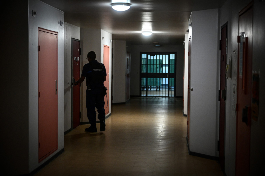 Muškarac osumnjičen za pedofiliju izvršio samoubistvo u zatvoru u Sarajevu!