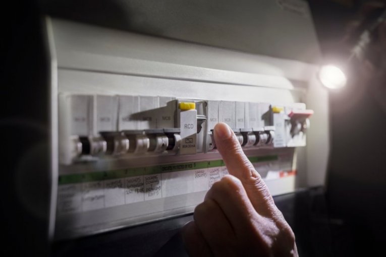 DANAS SE GASI STRUJA U BEOGRADU! Tri opštine na udaru – evo kompletne liste ulica