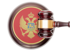 Uhapšeni Čedomir Popović i Vladislav Velaš zbog nelegalne gradnje u Baošićima