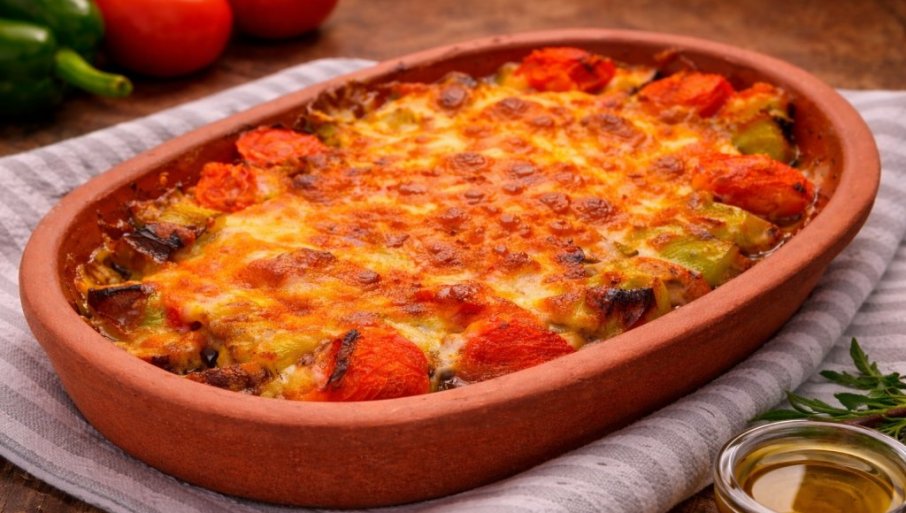 PEČURKE IZ RERNE U GLINENOJ POSUDI: Miris domaće kuhinje