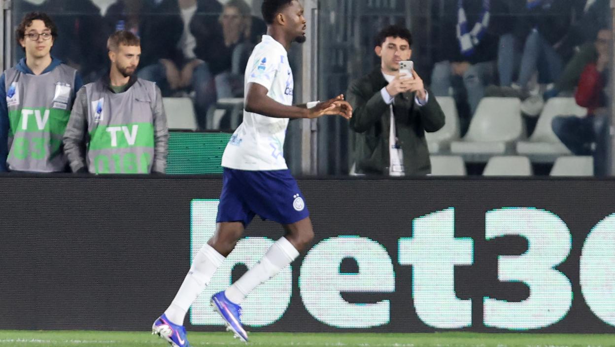 Komo prosuo dva gola prednosti