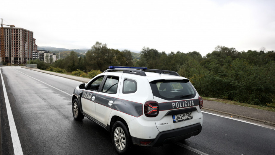 Muškarac ubio taštu i ranio suprugu