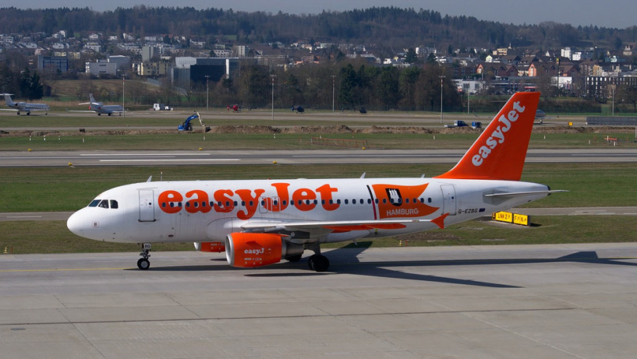 EasyJet preusmerio let zbog sumnjivog uređaja