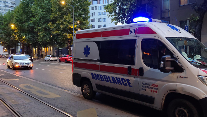 Saobraćajna nesreća na Voždovcu: Dve osobe povređene
