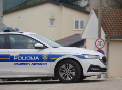 Policija traga za osobom koja se dovodi u vezu s ubistvom 19-godišnjeg mladića