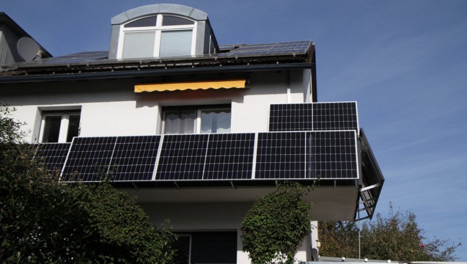 Kako plug-in solarni paneli pomažu u uštedi energije
