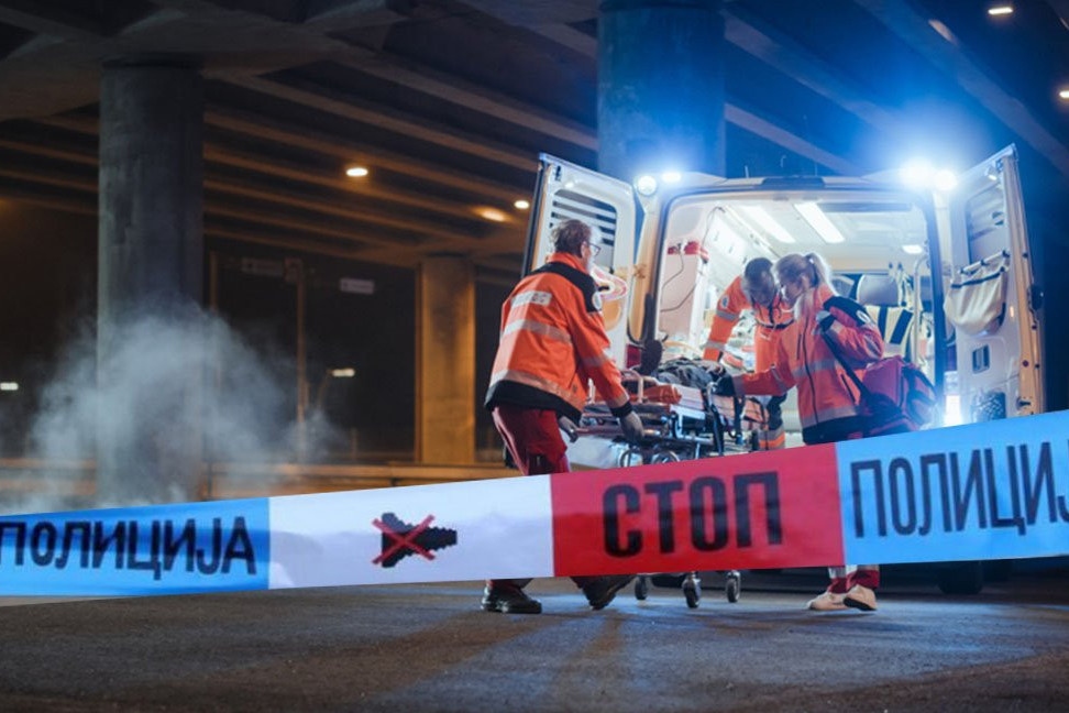 ZADOBIO JEZIVE POVREDE! Brutalno pretučen dečak (15) na Voždovcu
